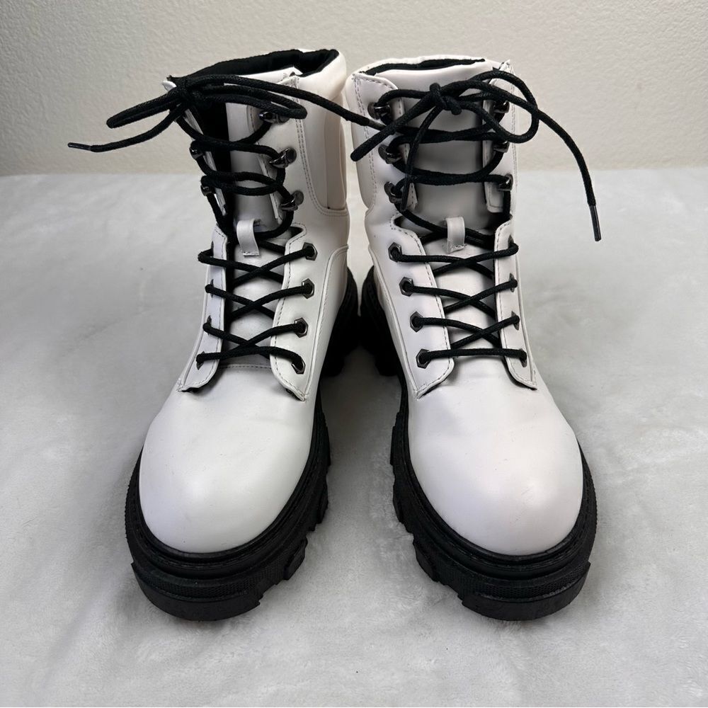 Yoki white combat boots size 10 - Picture 4 of 10